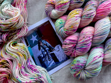 Load image into Gallery viewer, HISTÓRICAS DK