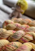 Load image into Gallery viewer, APPLEJACK Fingering