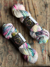 Cargar imagen en el visor de la galería, Merino Superwash
