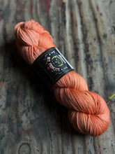 Cargar imagen en el visor de la galería, Merino Superwash
