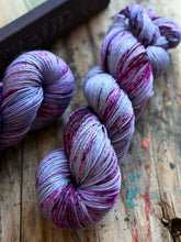 Cargar imagen en el visor de la galería, LUCIAN I
