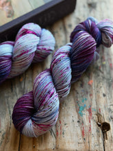 Cargar imagen en el visor de la galería, LUCIAN II
