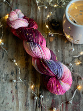 Cargar imagen en el visor de la galería, Wonderwall Donegal (ÚLTIMA MADEJA)
