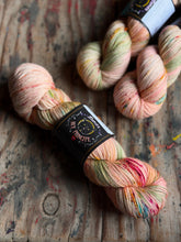 Cargar imagen en el visor de la galería, Merino Superwash
