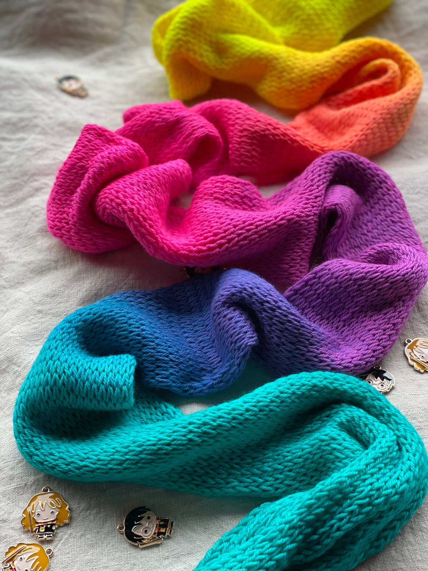 GRADIENT NEON